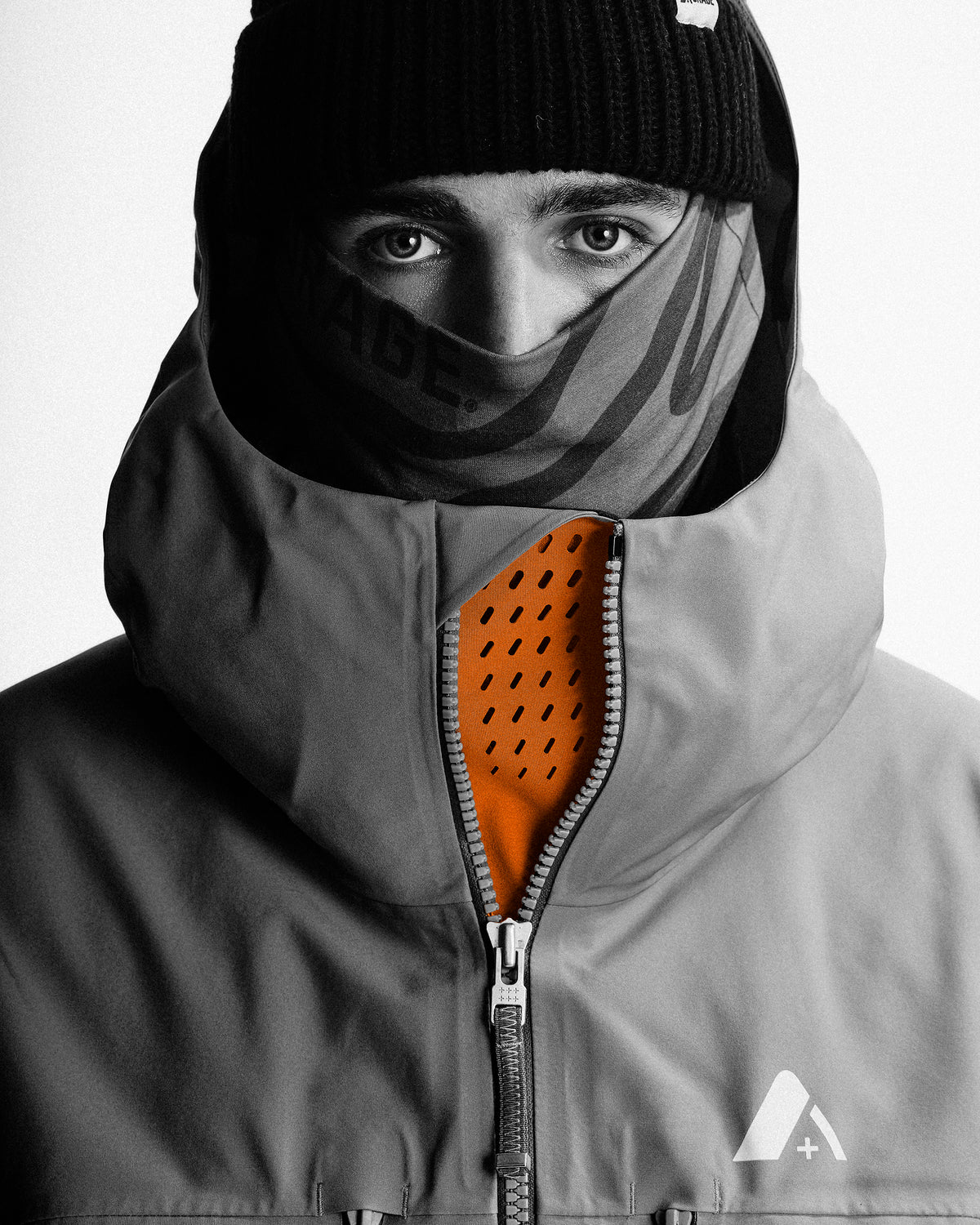 Fog-free placket