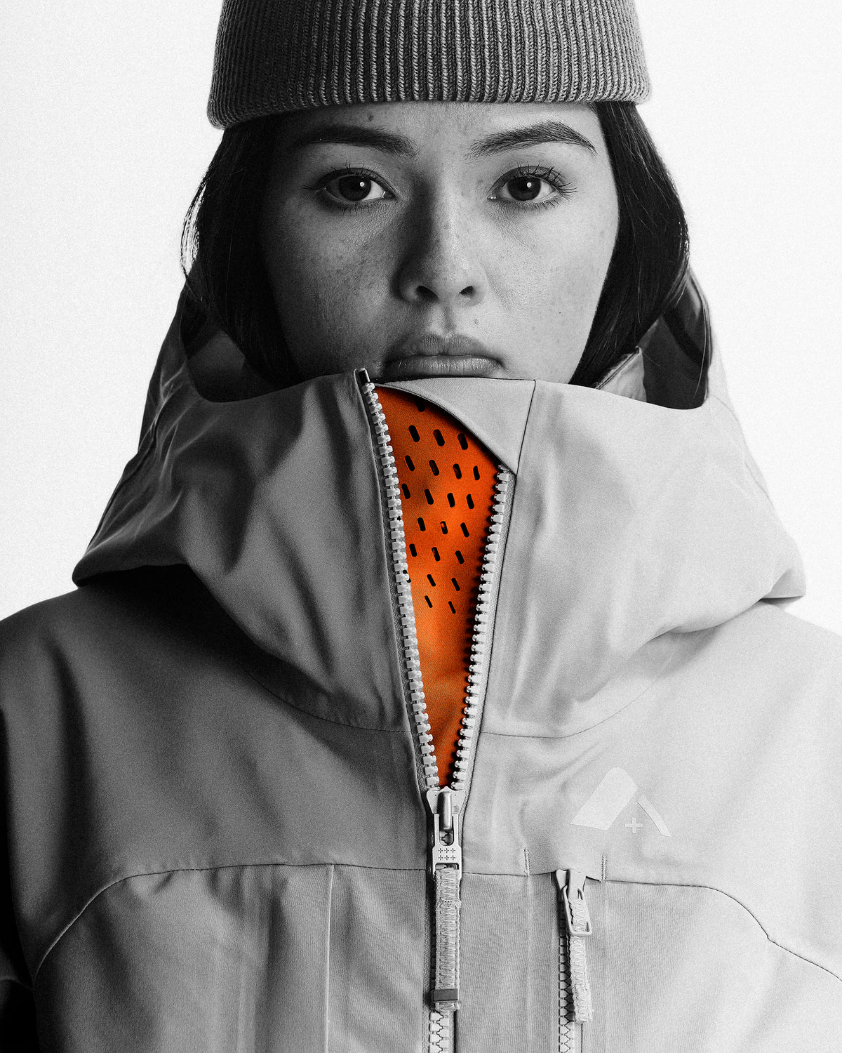 Fog-free placket